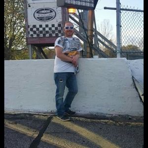 Meet your Posher, Cory